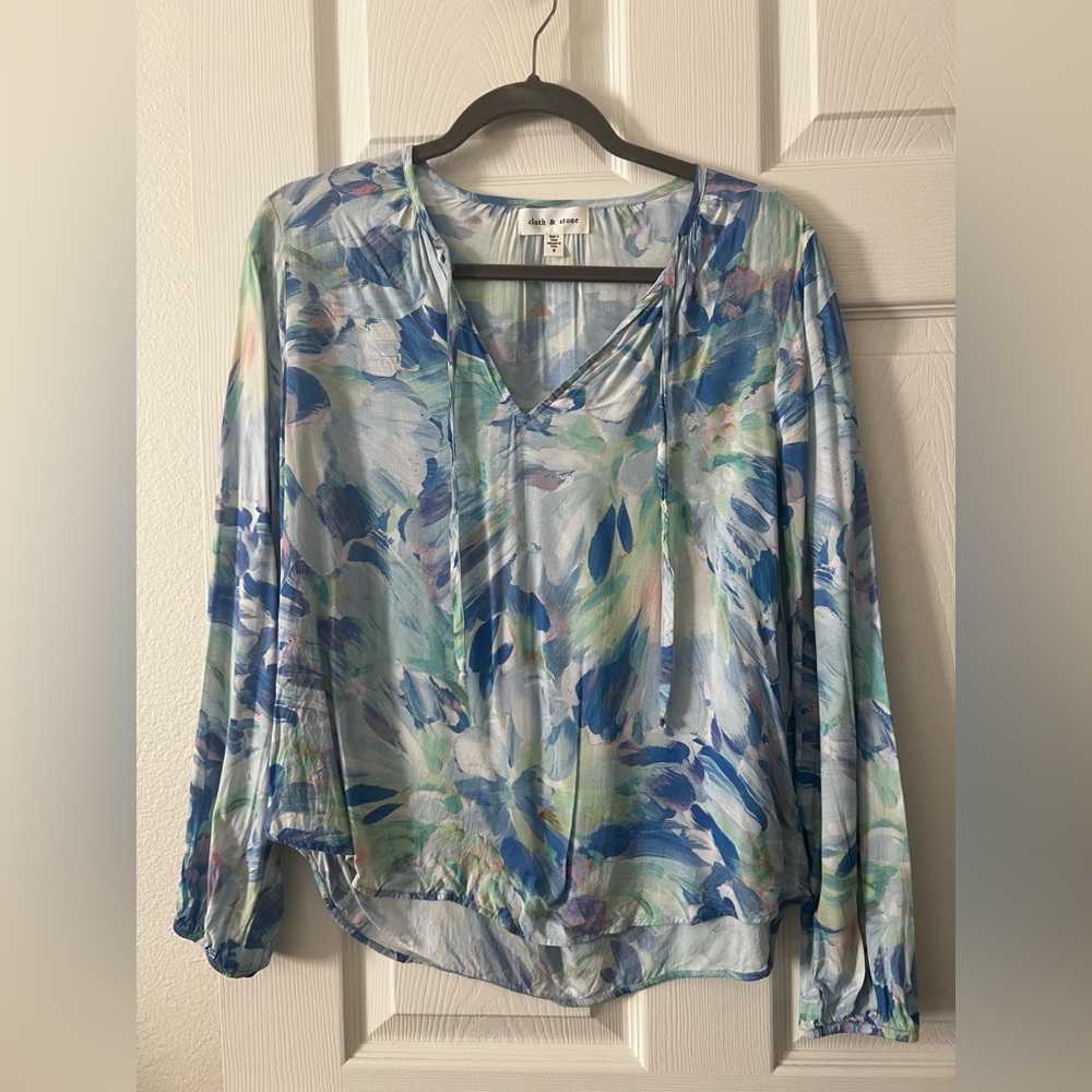 Cloth & Stone Blue and Green Abstract Blouse